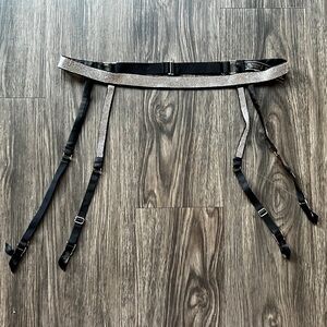 Sparkly garter belt